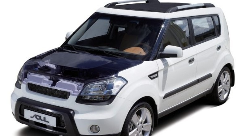 Hybrydowe nowości Kii