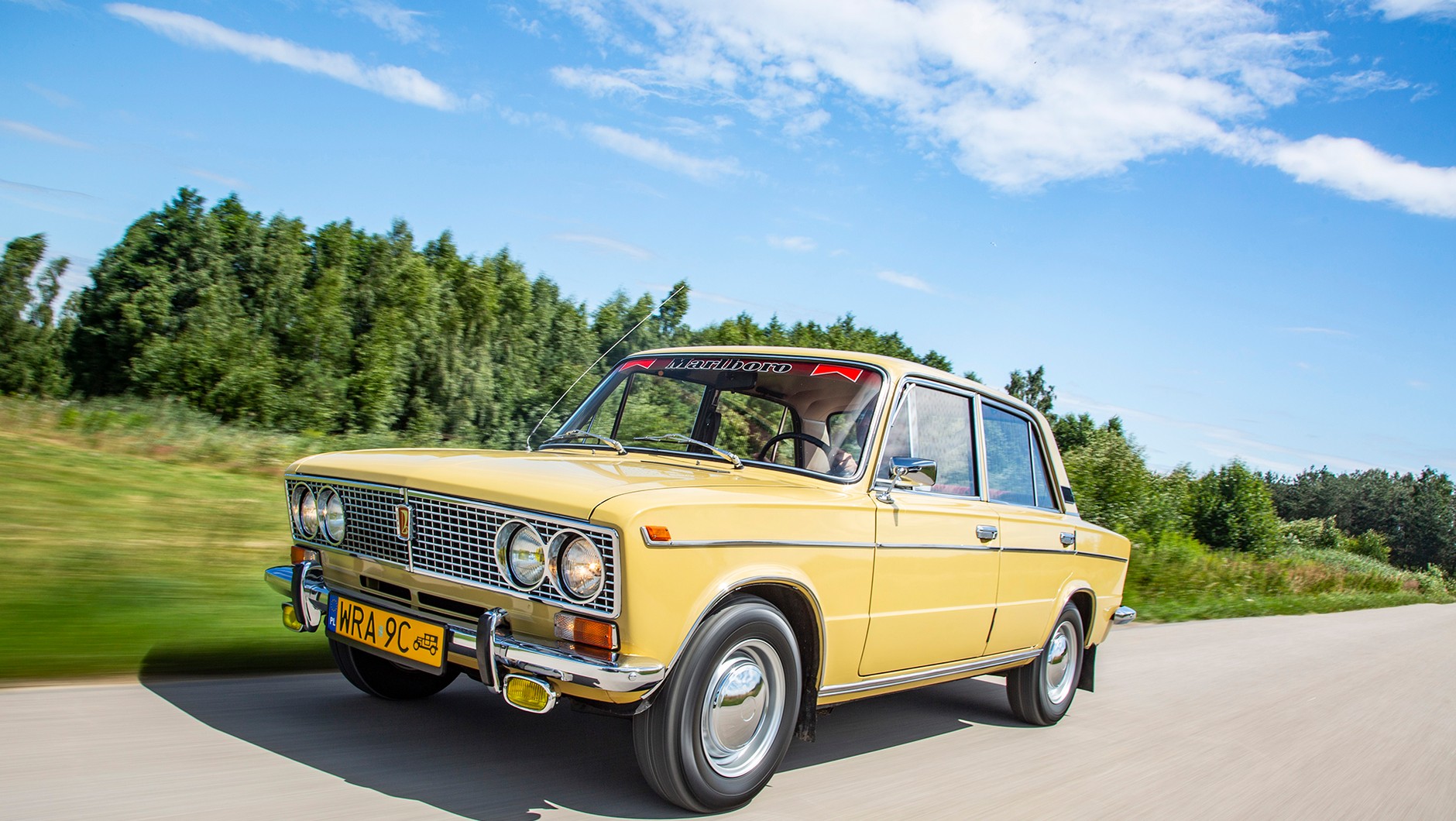 Światowa premiera Łady 1500 (WAZ 2103) odbyła się z przytupem, bo na salonie samochodowym w... Nowym Jorku w styczniu 1973 roku. Pod koniec 1975 roku 
pojawił się model 2106, z motorem 1.6.