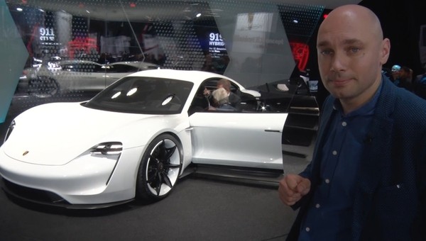 Frankfurt Motor Show 2015: nowości Bentleya, Porsche, Mercedesa, Mini, BMW, Peugeota, Hyundaia i Ferrari