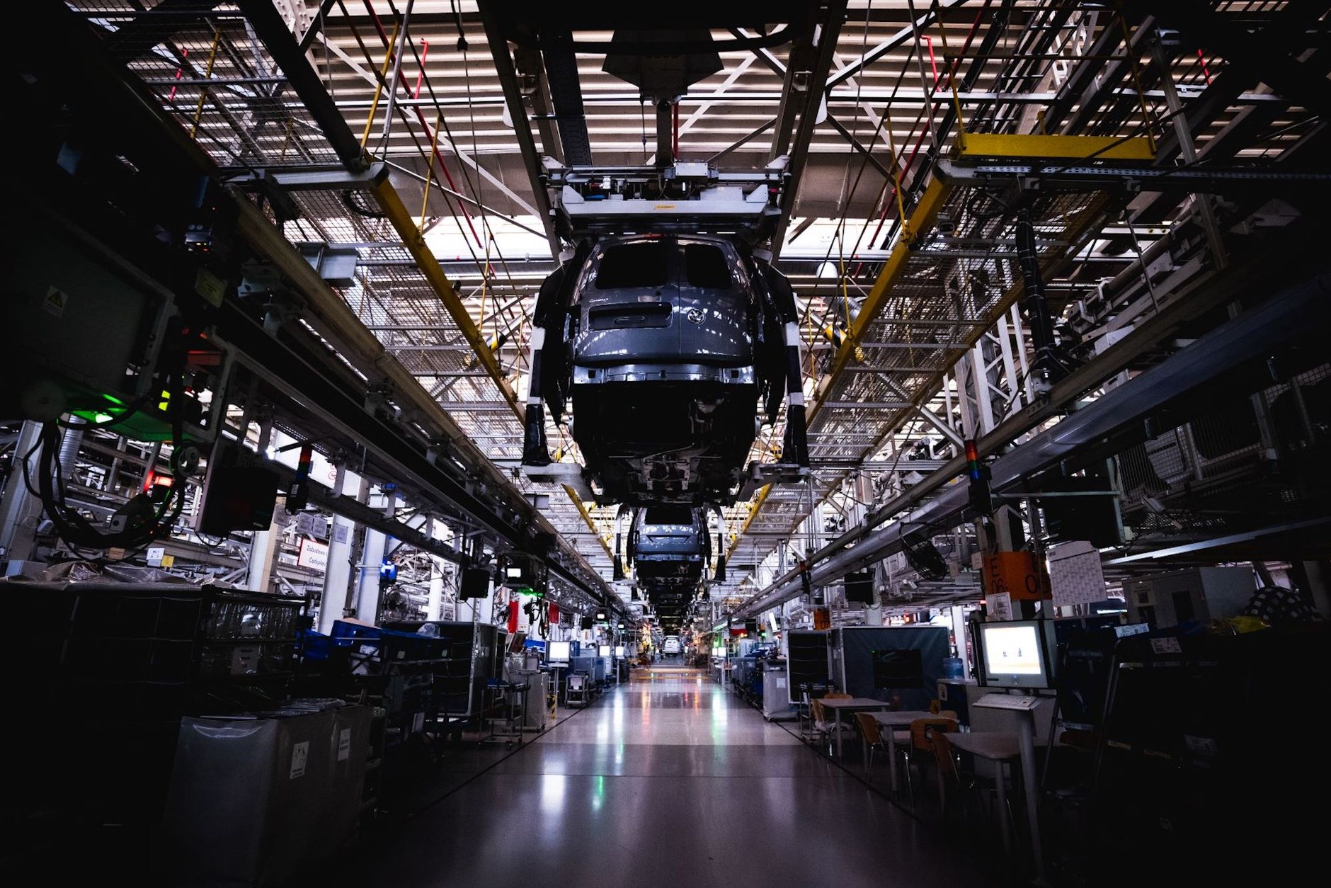 Pusta fabryka Volkswagena w Poznaniu