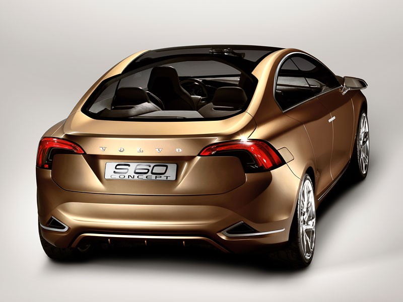 Volvo S60: pierwsze zdjęcia