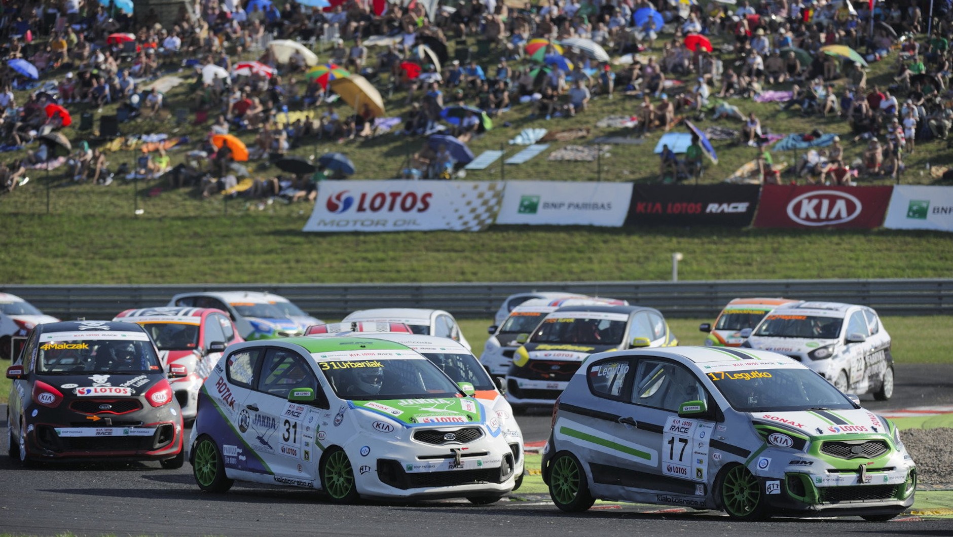 „KIA LOTOS RACE”