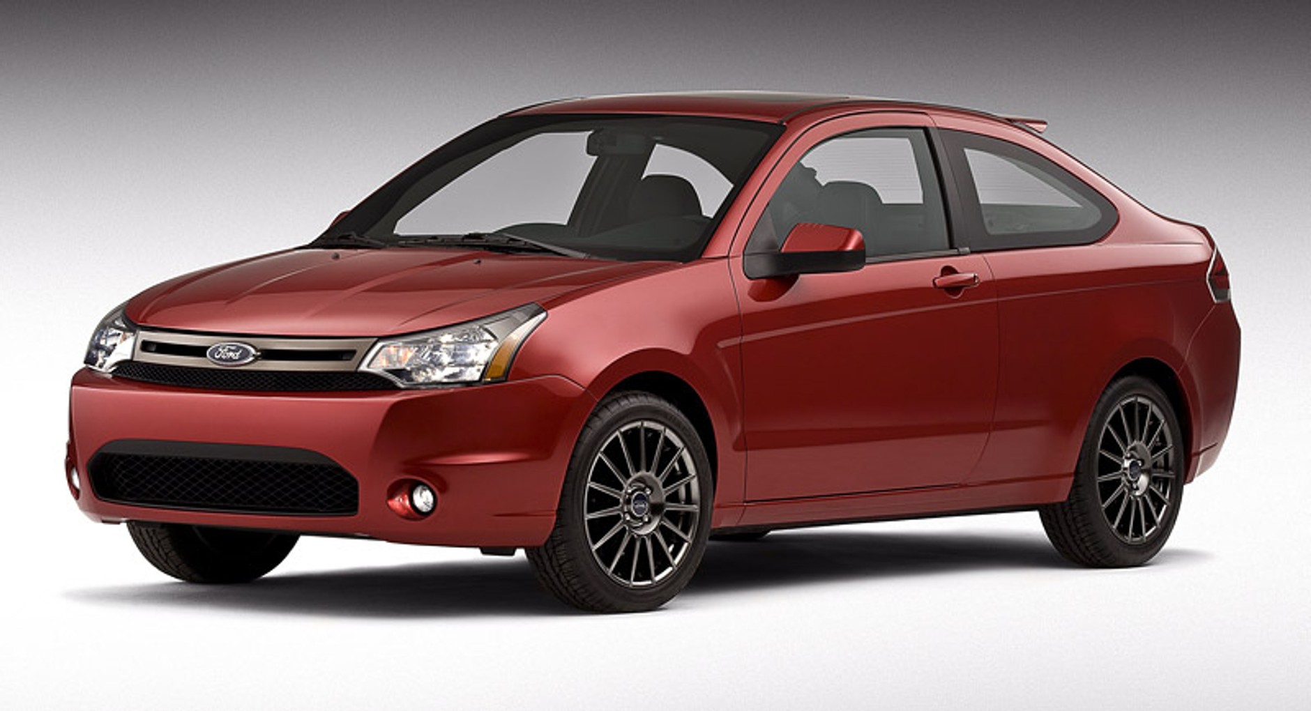 Amerykański Ford Focus: facelifting po roku produkcji (wideo)