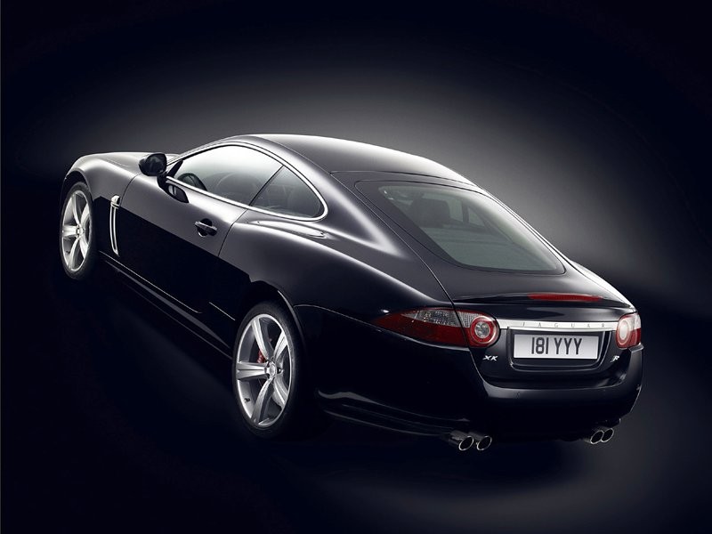 Genewa 2007: Jaguar XKR Portfolio