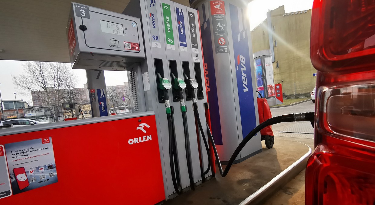 Polska to raj dla litewskich kierowców. Nasze stacje paliw żyją jak pączek w maśle