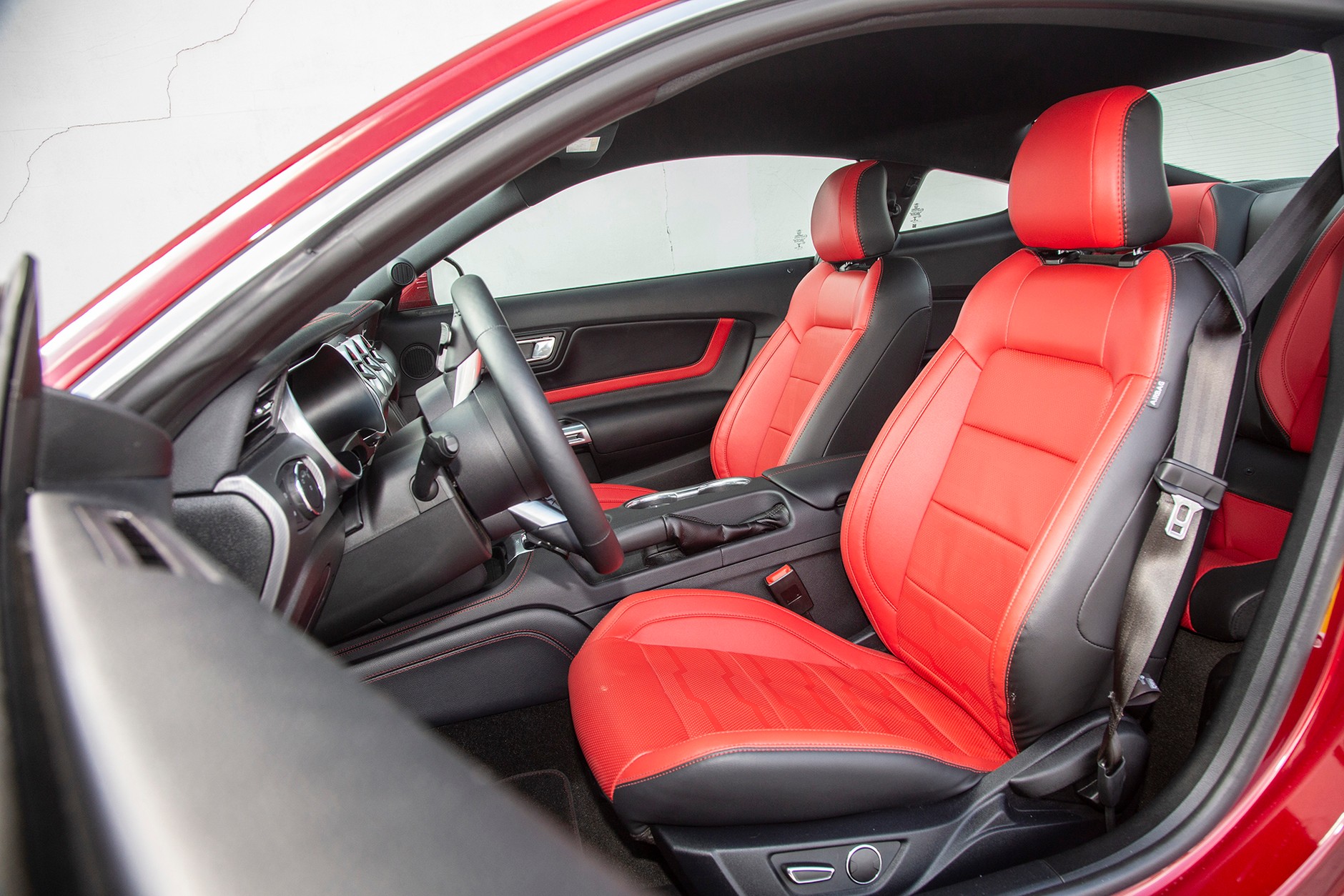 Ford Mustang GT - chcemy więcej takich aut!