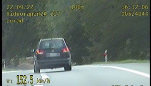 Takiego finału pościgu policjanci się nie spodziewali [WIDEO]