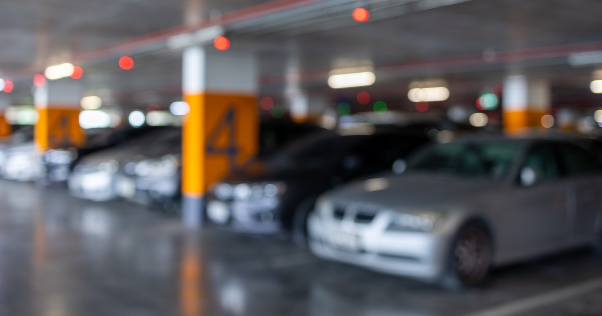 Parking w centrum handlowym - zdj. ilustracyjne