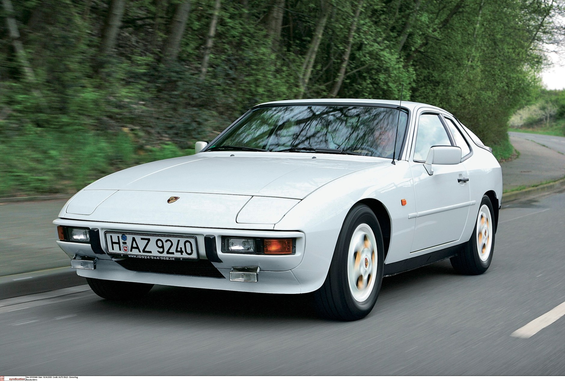 Porsche 944 S
