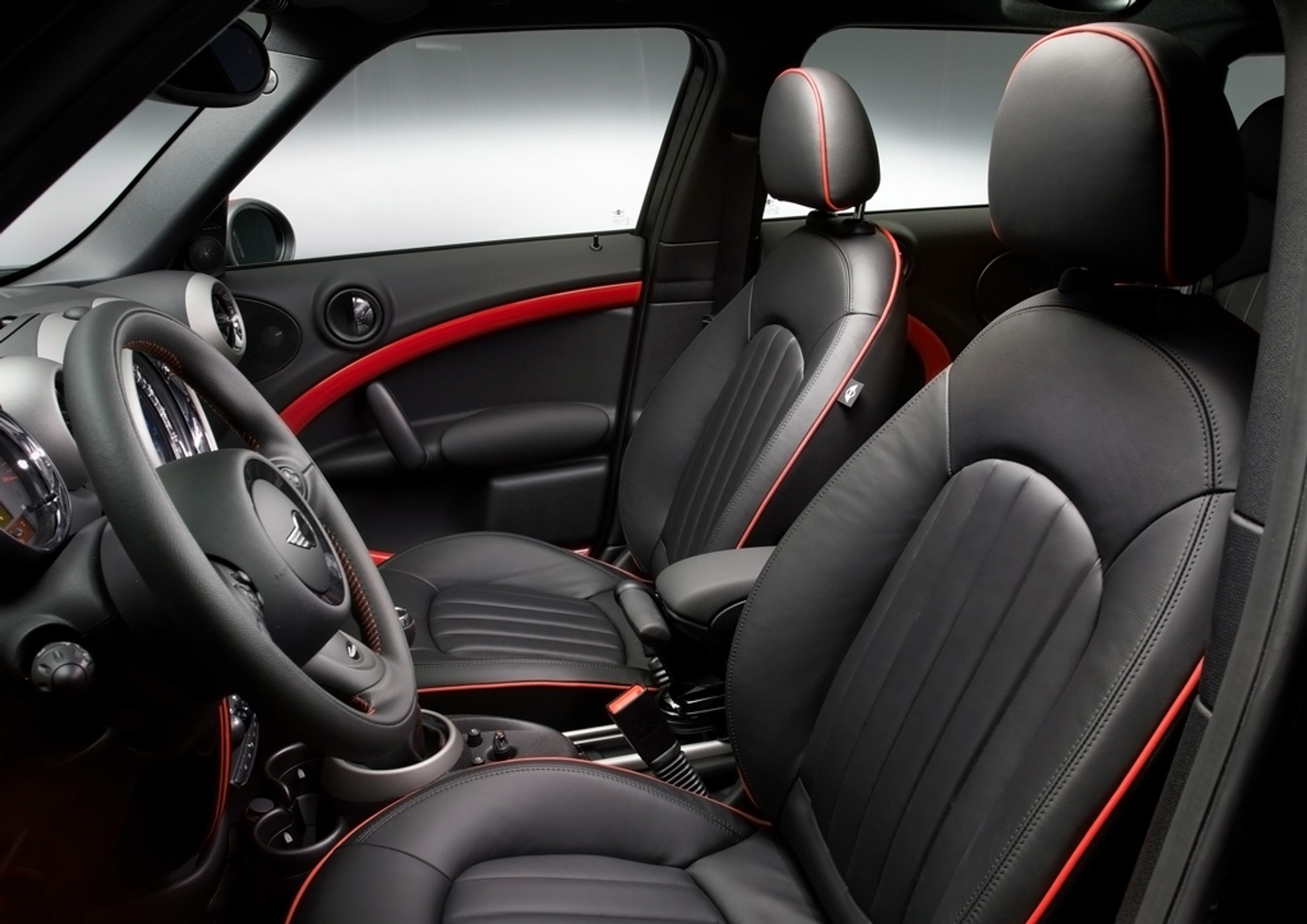 Mini Counrtyman JCW: szybko poza asflatem