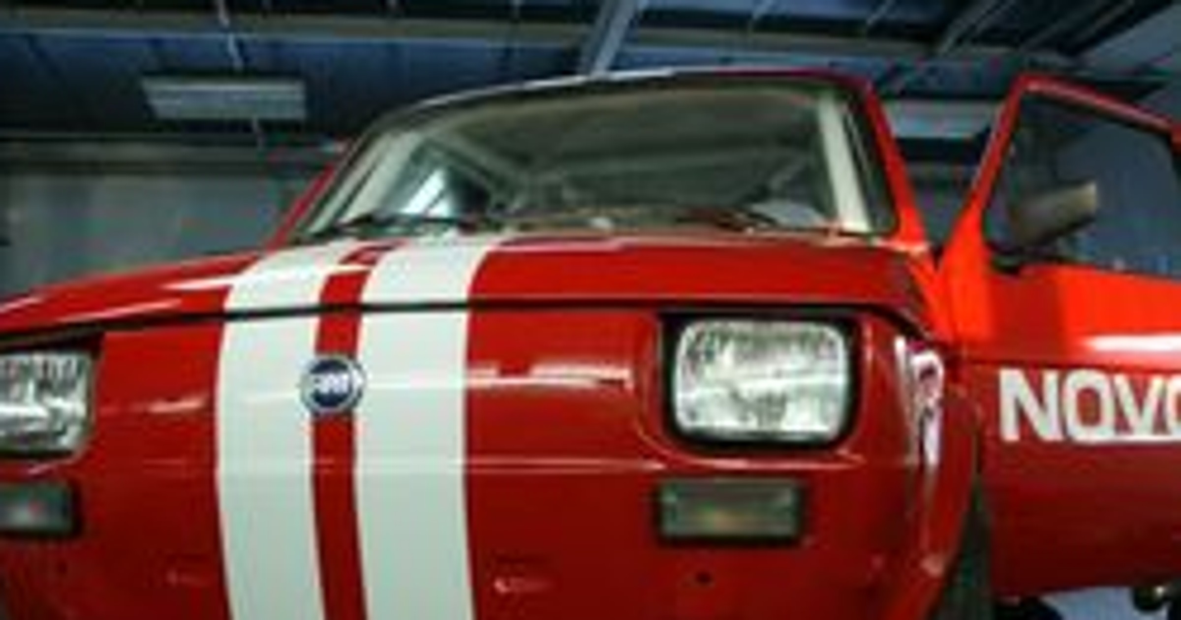 Maluch kontra Ferrari na Nürburgringu