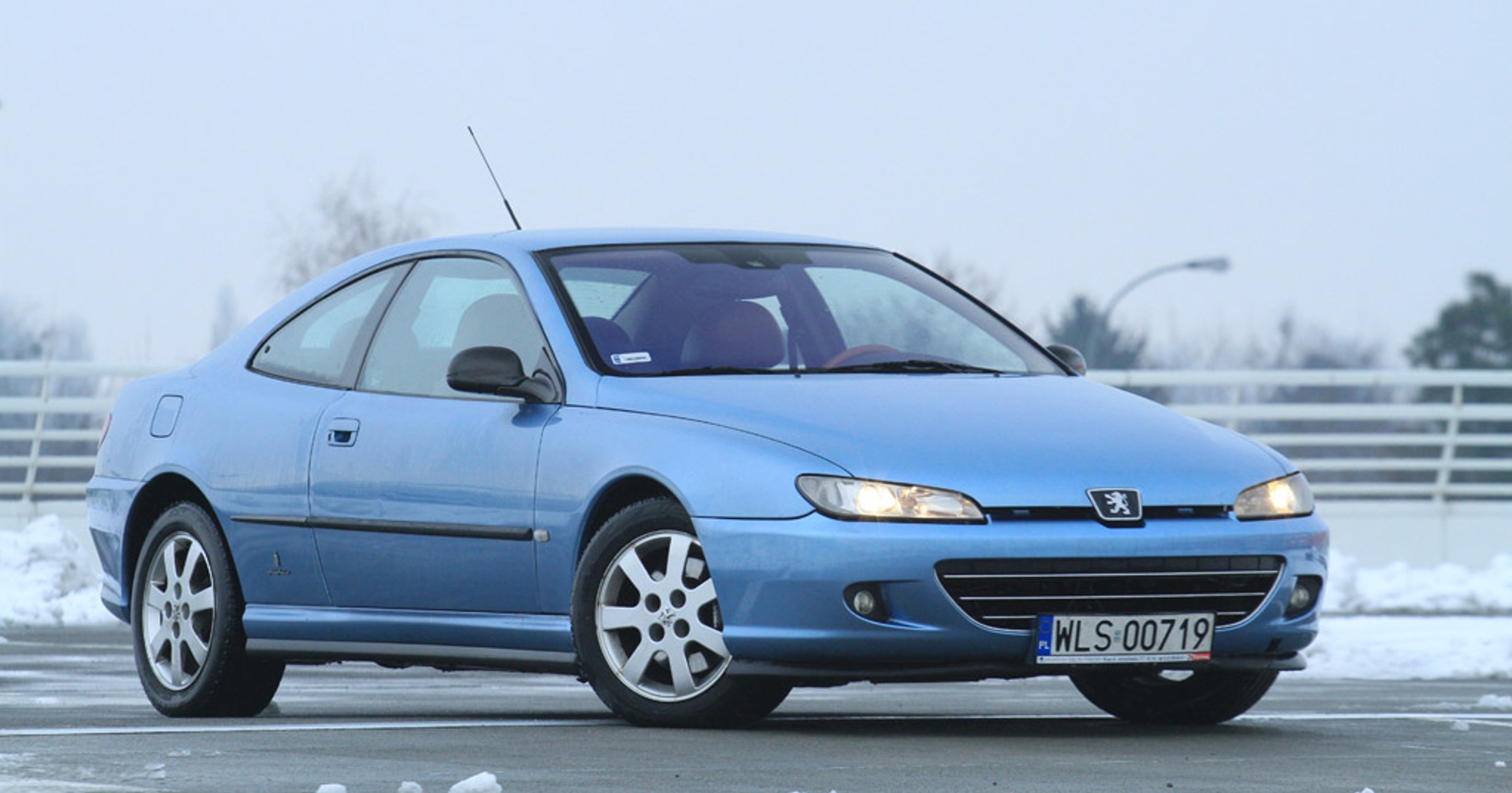 Peugeot 406 Coupe: stylowy, tani i oszczędny