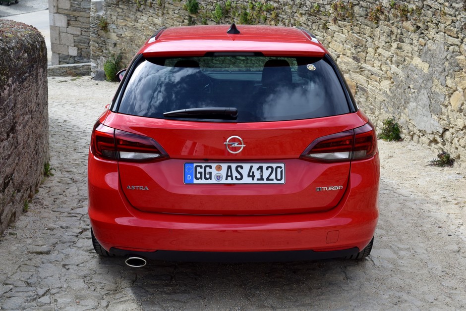 Opel Astra Sports Tourer
