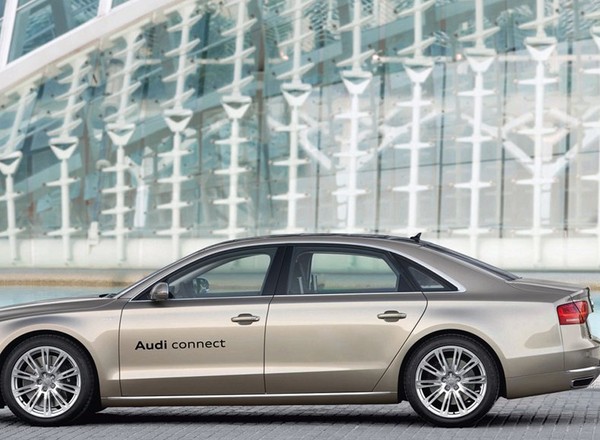Audi A8 z superszybkim internetem