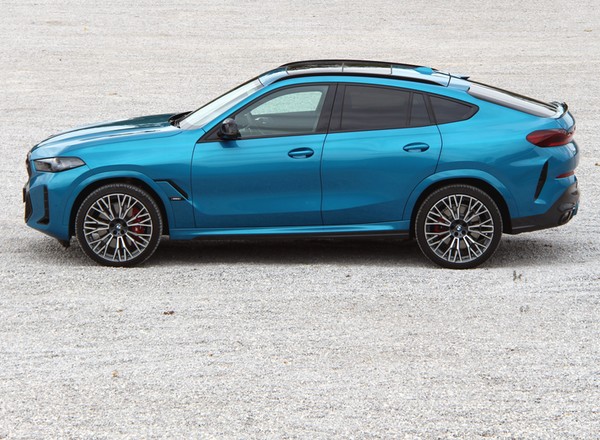 BMW X6 M60i to nie jest zwyczajny SUV. "Proszę tylko uważać na felgi"
