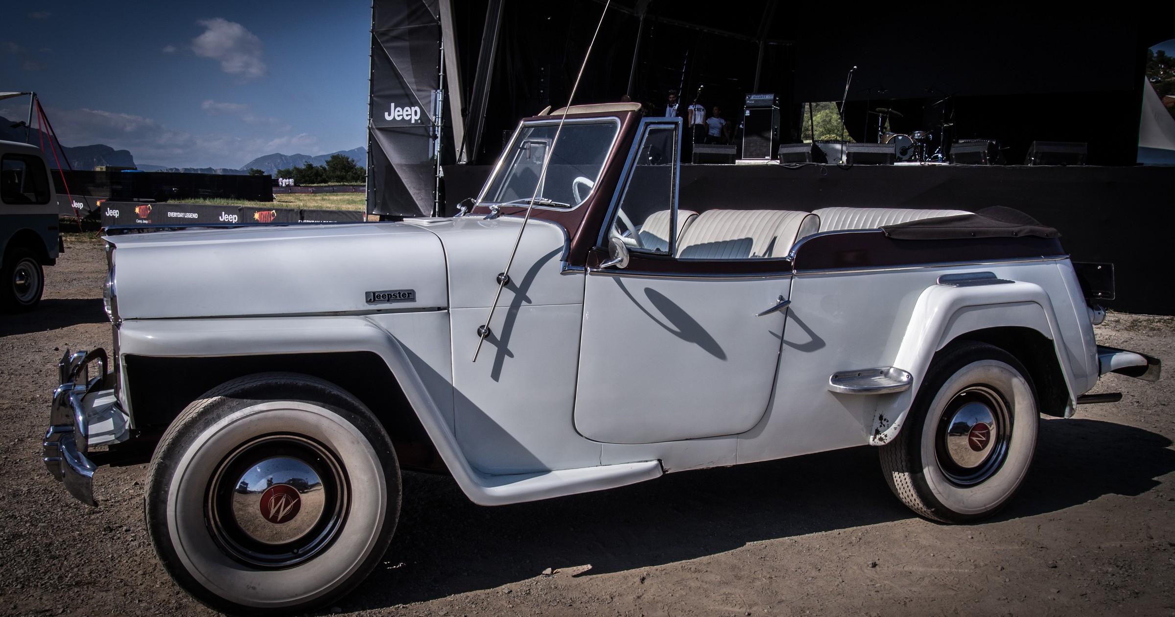 Willys-Overland Jeepster 1948