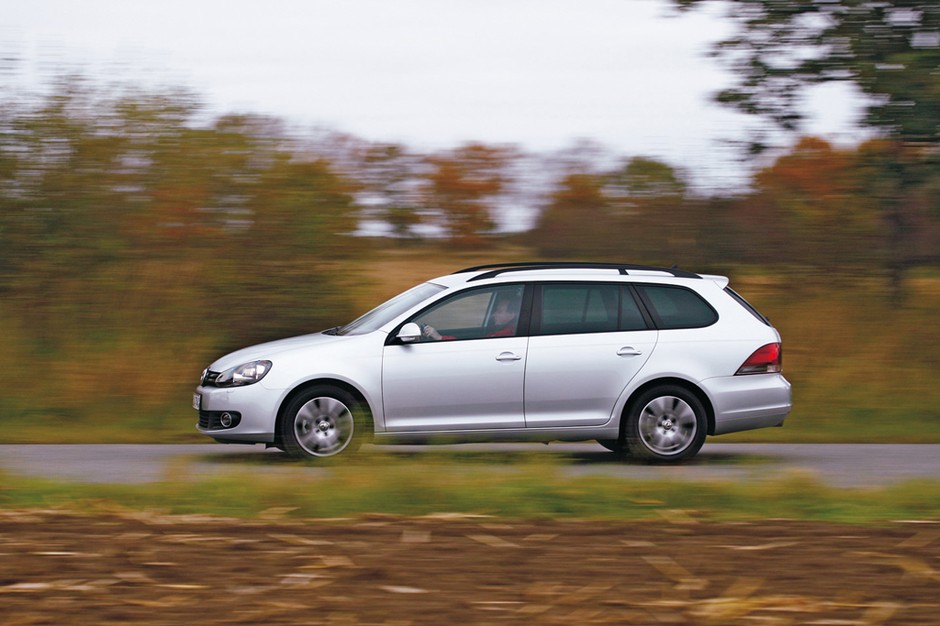 Kompaktowe kombi - Bohaterowie dnia codziennego, Ford Focus kontra Kia ceed, Peugeot 308, Renault Megane i VW Golf