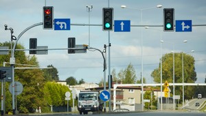 Kierowcy wiedzą, a i tak wpadają. Tu tysiące mandatów wystawiają się same
