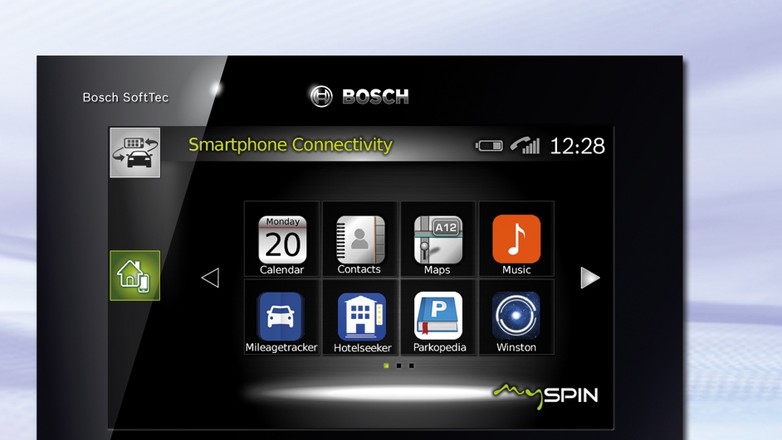 Na ekranie radia można zatem zobaczyć aplikacje dostępne przez specjalny tryb samochodowy mySPIN. Co więcej, można również nimi sterować poprzez ekran dotykowy w samochodzie.
