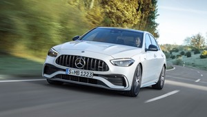 Nowy Mercedes Klasy C wreszcie w wersji AMG, ale z czterema cylindrami