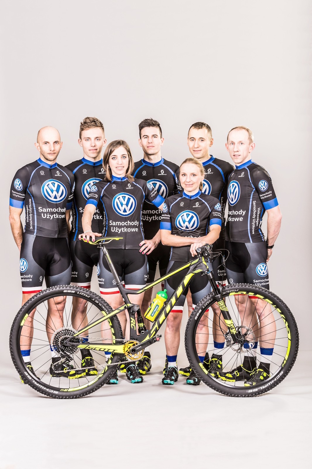 VW California i Caravelle dla polskich kolarzy górskich