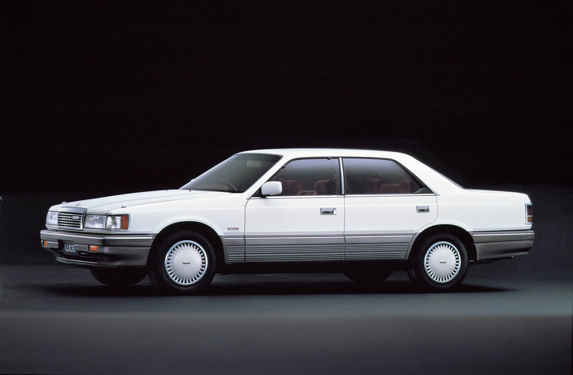 50 lat Mazdy napędzanej silnikiem z wirującym tłokiem