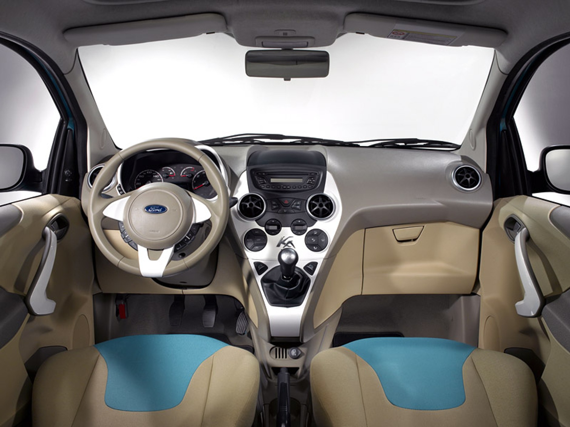 Ford: pierwszy egzemplarz Ka jutro zjedzie z taśmy