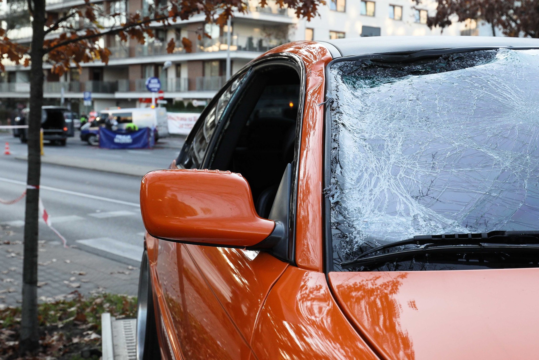 Zniszczone podczas wypadku BMW