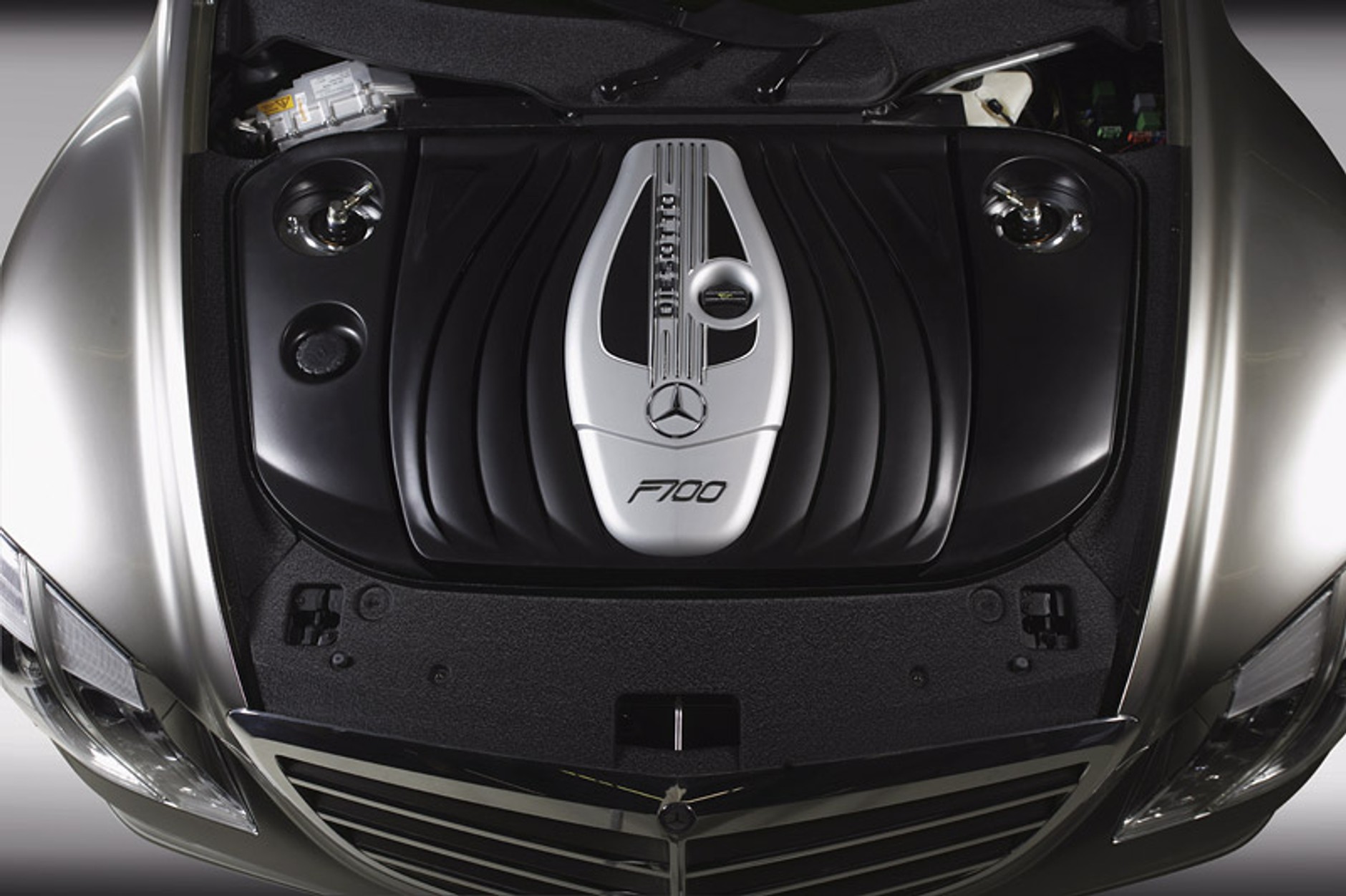 IAA Frankfurt 2007: Mercedes-Benz F700 – mistyczna nowoczesność