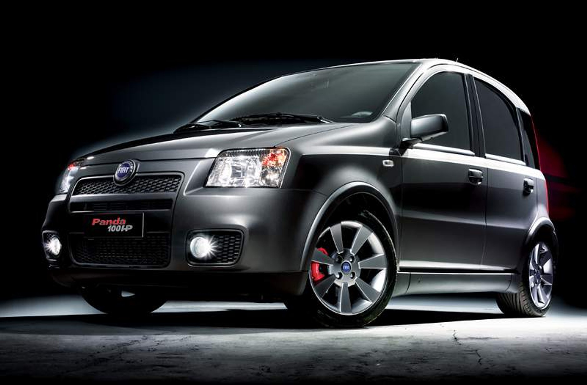 Paryskie nowości Fiata: sportowe Punto i ekologiczna Panda