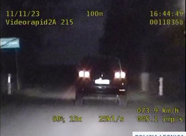 29-latek uciekał przed policjantami. "Powód" miał w kieszeni