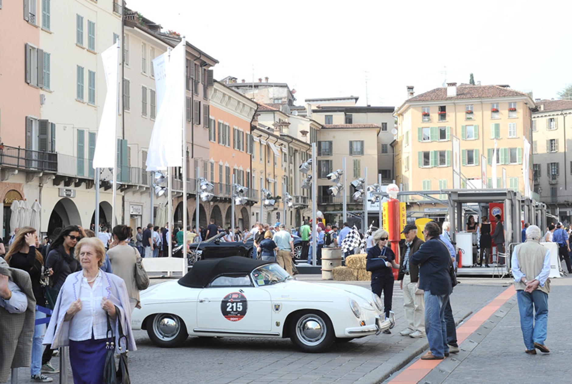 Zobacz zdjęcia z Mille Miglia 2011