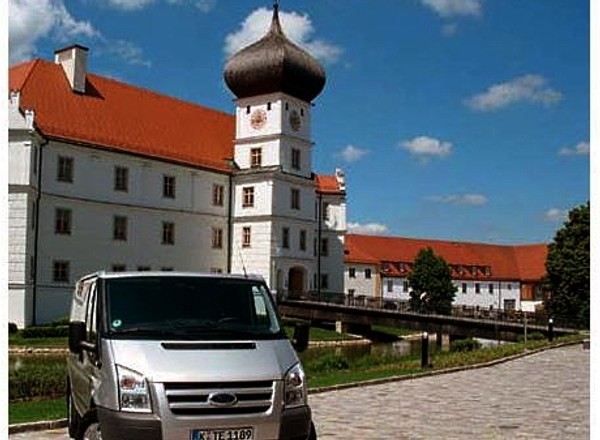 Auto z ogranicznikiem prędkości do 110 km/h!
