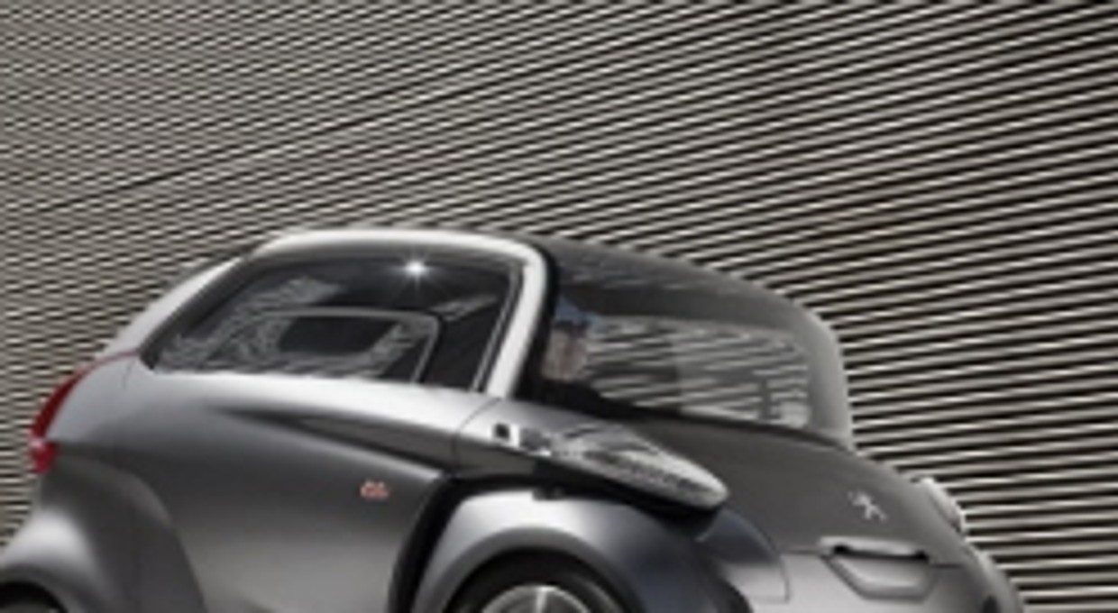 IAA Frankfurt 2009: Peugeot - HYbrid4, 5008, RCZ i zaskakująca prezentacja BB1