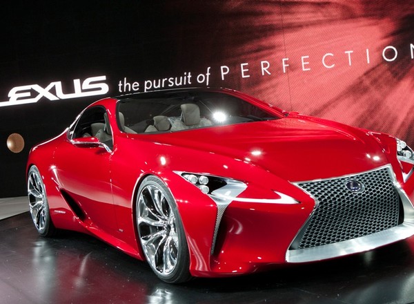 LF-LC Lexus pełną gębą