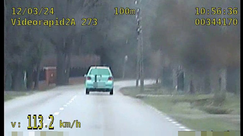 Straciła prawo jazdy, bo chciała szybko dowieźć obiad