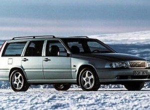 Volvo V70: prawie jak szwedzka stal. Opinie