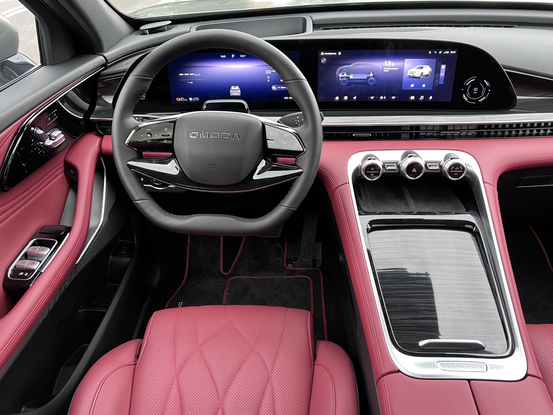 Omoda 9 Super Hybrid