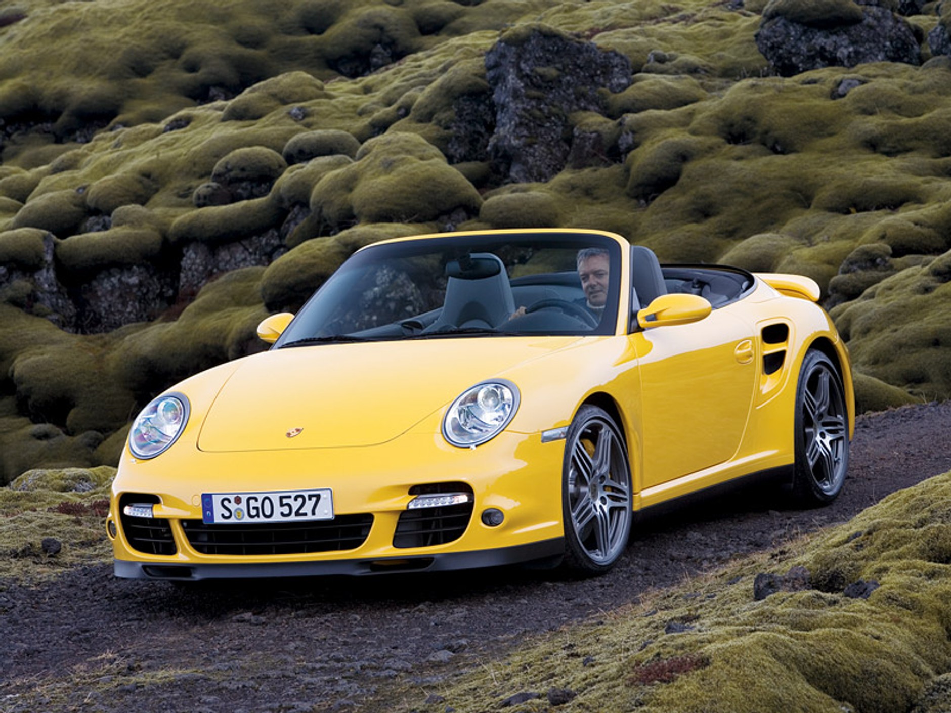 Porsche 911 Turbo Cabriolet – pośpieszny bez dachu