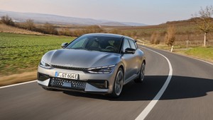 To najmocniejsza Kia w historii. Model EV6 GT ma 585 KM, a do setki przyspiesza w...