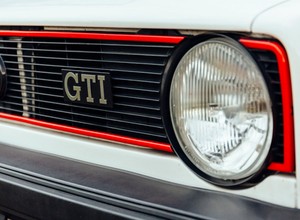 GTI, VTEC, ABS i inne. Czy znasz rozwinięcia tych skrótów?