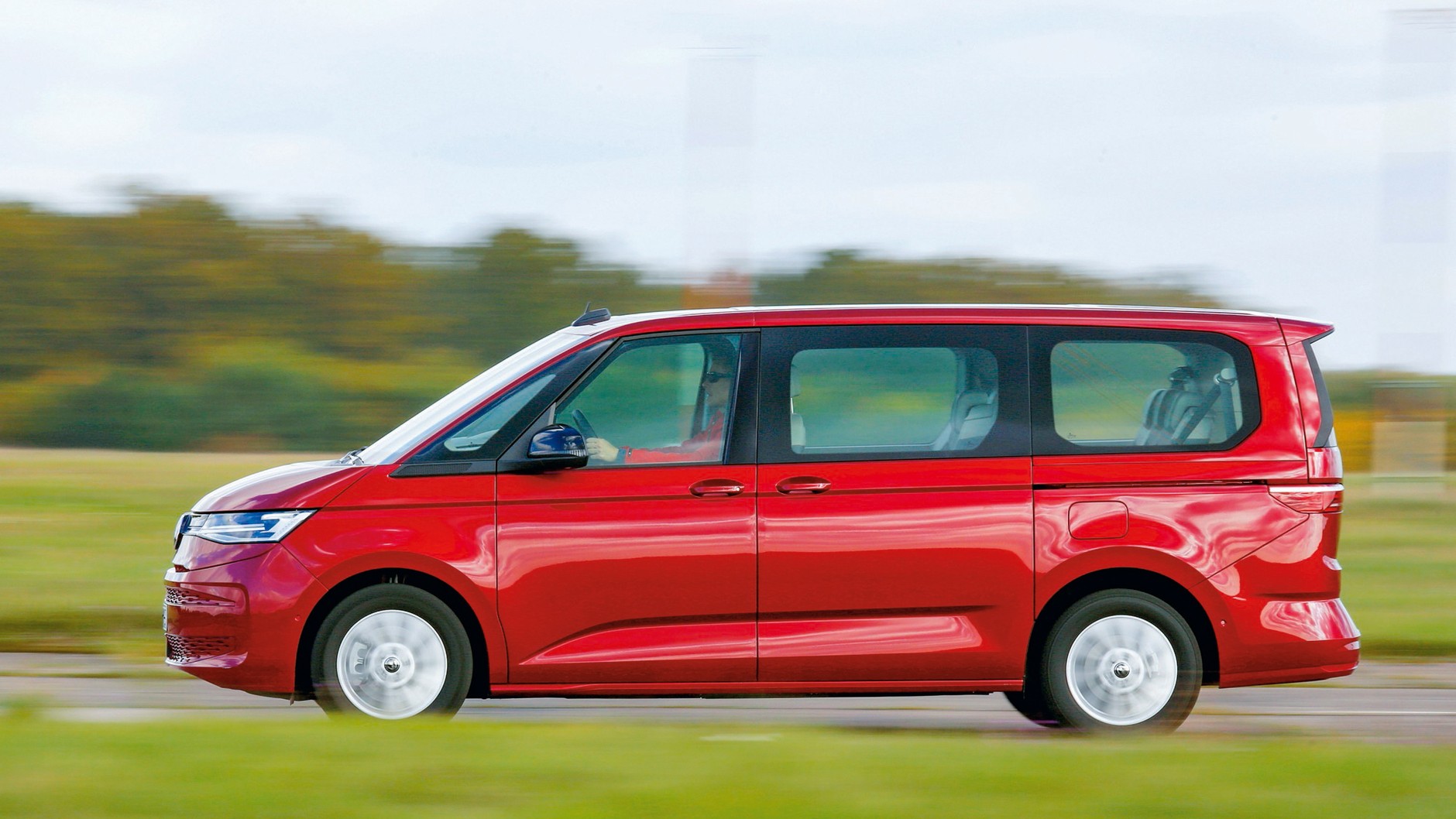 Volkswagen Multivan T7 2.0 TDI (2022)