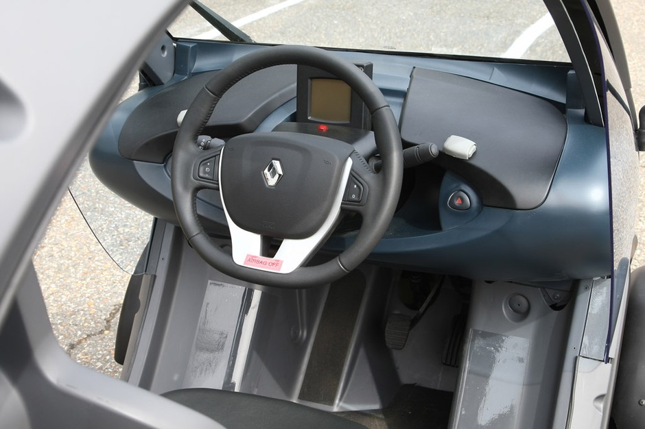 Renault Twizy jest prawie jak Smart