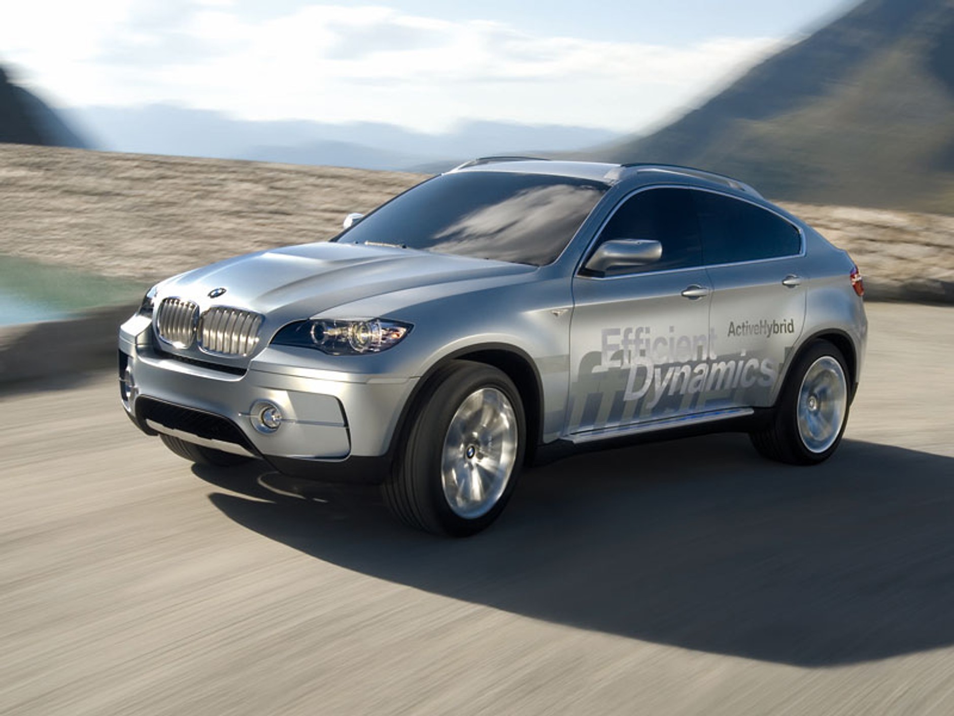 IAA Frankfurt 2007: BMW Concept X6 ActiveHybrid