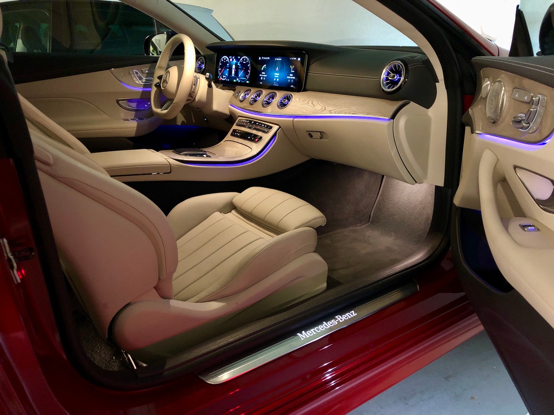 Mercedes E 300 Coupe