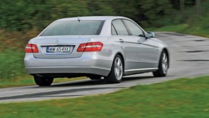 Lepszy używany Mercedes czy Lexus? Jeden dostał piątkę, a to bardzo rzadkie przy tych rocznikach