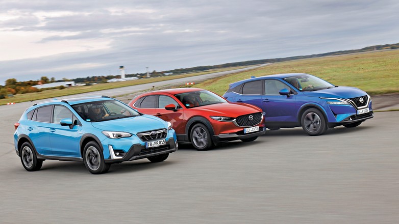 Mazda CX-30, Nissan Qashqai i Subaru XV - porównanie