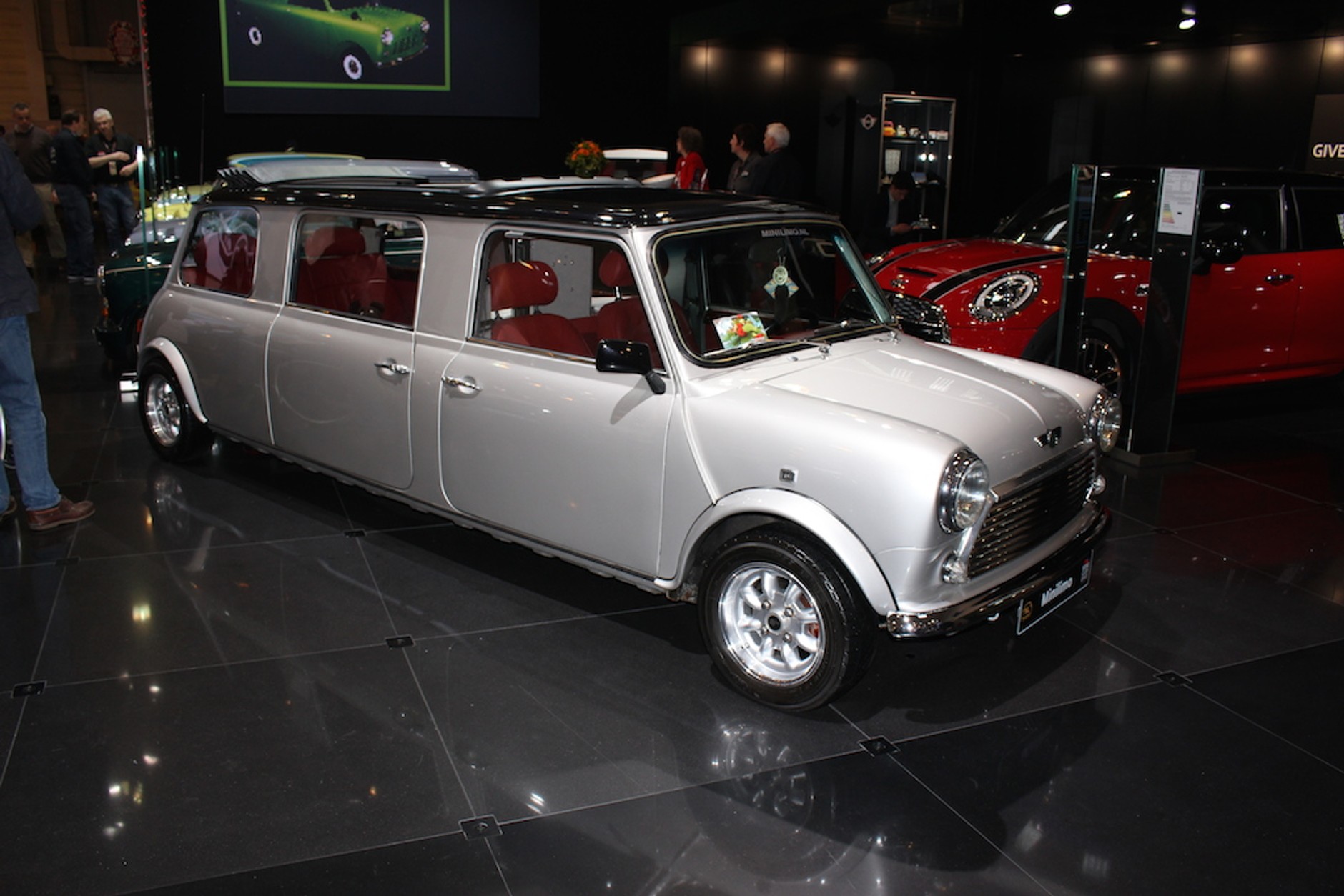 Mini w wersji limuzyna