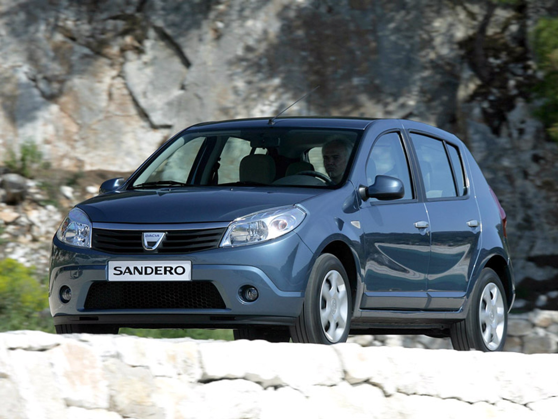 Dacia: rozpoczyna się sprzedaż modelu Sandero (ceny w Polsce)