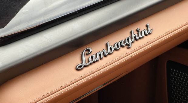 Elektryfikacja? Lamborghini postoi. Włosi opóźniają premierę pierwszego elektryka